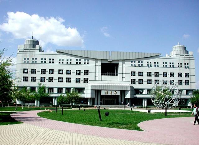 ׿Խ��У���ˣ�E9����������ôţ