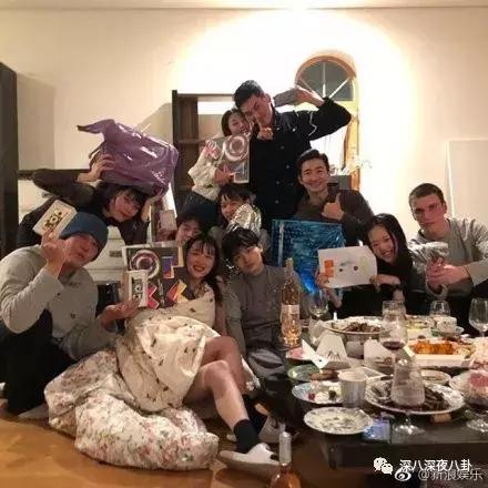 “南韩刘亦菲”的SM社团闺女崔雪莉主动晒了一堆放飞自我的脱线照