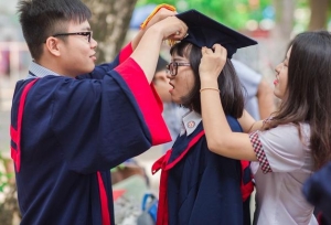 2019���и��Է����߹����߽�������������
