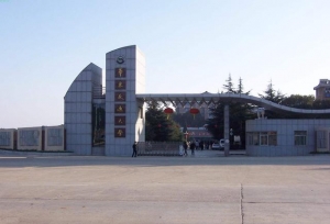 ��������У��У�����ܻ��ˣ������ǡ�һ������ʵ�ʺ���ͨ��