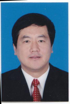���ڴ�ѧ�����쵼��һ�����ǽ���������