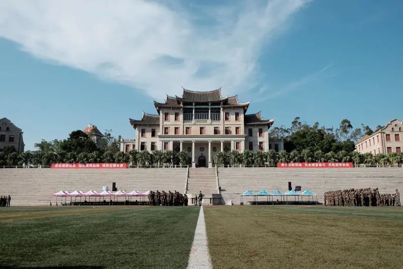 �ô����������ҵĴ�ѧ�����������ƿ�������