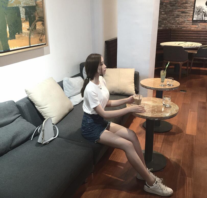 ��ֵ��ߵ����ż�����ѧŮ��У���������һ�ţ�
