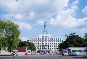 �в������о��ʹ�ѧ���������������ƴ���������Ƶ�һ